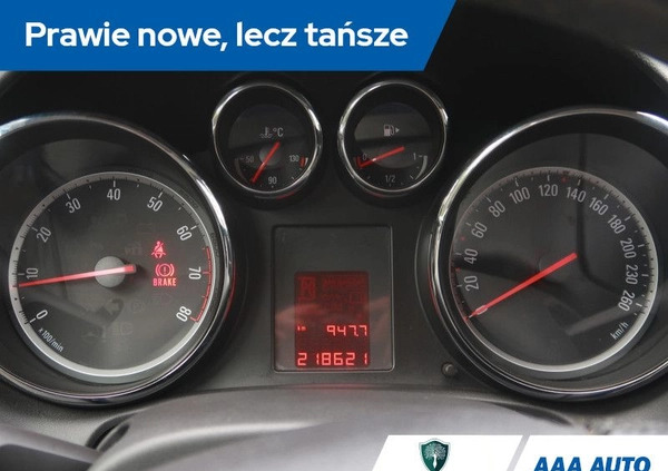 Opel Astra cena 25000 przebieg: 218616, rok produkcji 2011 z Resko małe 154